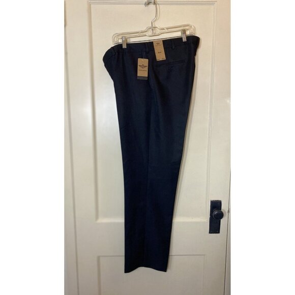Dockers NWT Easy Care Flat Front Black Dress Trousers Pants Mens 36 x 32 - Picture 4 of 9